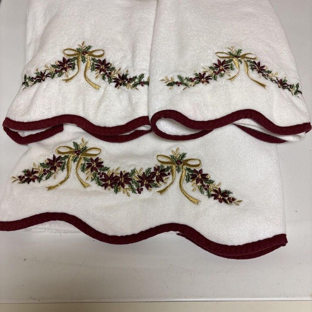 3 Embroidered Holiday Christmas Towel Set 1 Bath & 2 Hand Towels White Burgundy